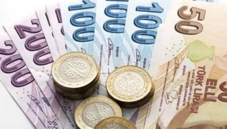 Rüyada Para Görmek: Maddi ve Manevi Anlamlar, Yeni Fırsatlar ve Uyarılar